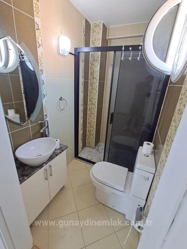 Ortaca Cumhuriyet De Kapalı Otoparklı 3+1 Geniş Satılık Daire