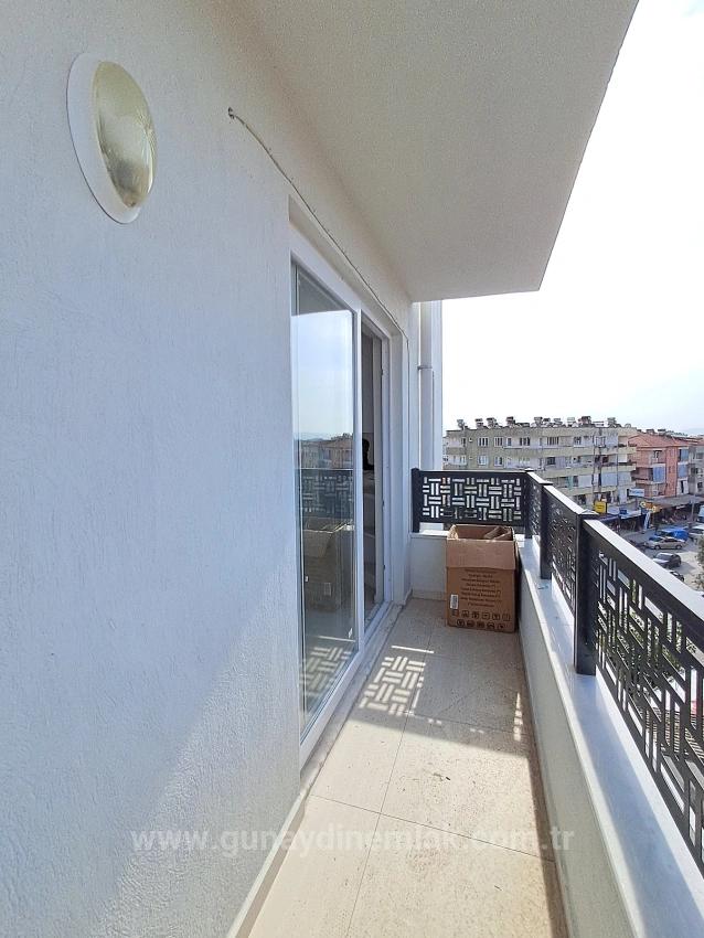 Günaydın Emlaktan Cadde Üzeri 1+1 Sıfır Kiralık Daire