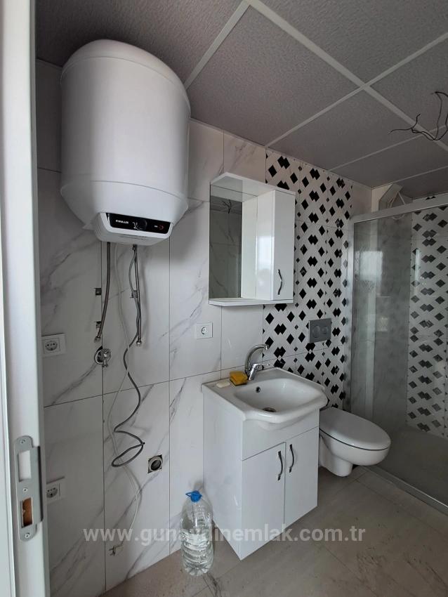 Günaydın Emlaktan Cadde Üzeri 1+1 Sıfır Kiralık Daire