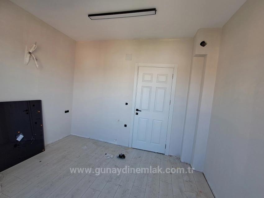 Günaydın Emlaktan Ortacada 2+1 Geniş Satılık Daire