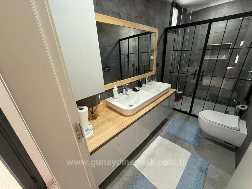 Günaydın Emlaktan Çaylıda Ultra Lüks Tripleks 6+1 Müstakil Havuzlu Villa