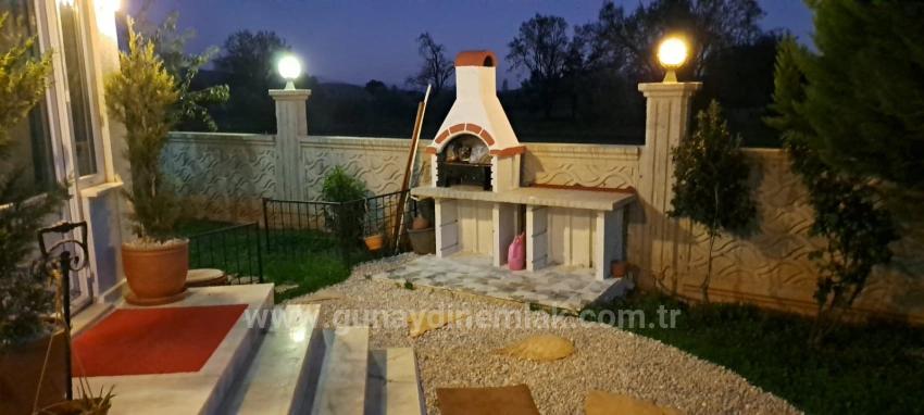 Günaydın Emlaktan Ula Kızılyakada 3+1 Özel Yapım Full Eşyalı Satılık Villa