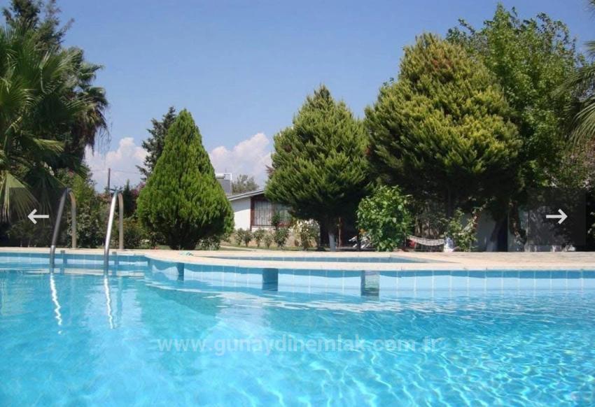 Günaydın Emlaktan Dalyanda Satılık 1.357 M2 Arsa İçinde Havuzlu 2+1 Villa