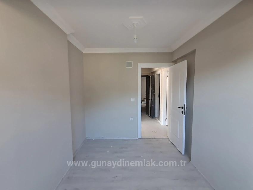 Günaydın Emlaktan Atatürk Mahallesinde 2+1 Havuzlu Satılık Daire