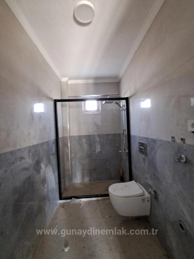 Günaydın Emlaktan Atatürk Mahallesinde 2+1 Havuzlu Satılık Daire