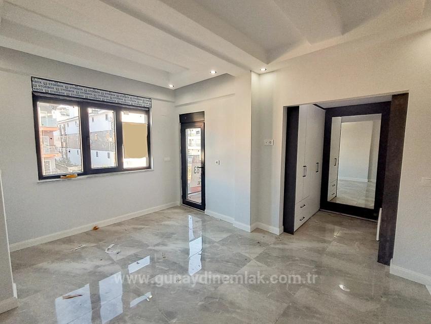 Ortaca Karaburun Mahallesinde 3+1 Kapalı Otoparklı Satılık Lüks Villa