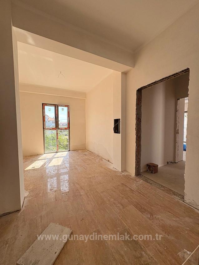 Muğla Ortaca Karaburun Mah. Geniş Havuzlu 1+1 Satılık Daire