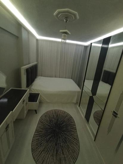 Ortaca Merkezde Kapalı Mutfak 2+1 Bakımlı Satılık Daire