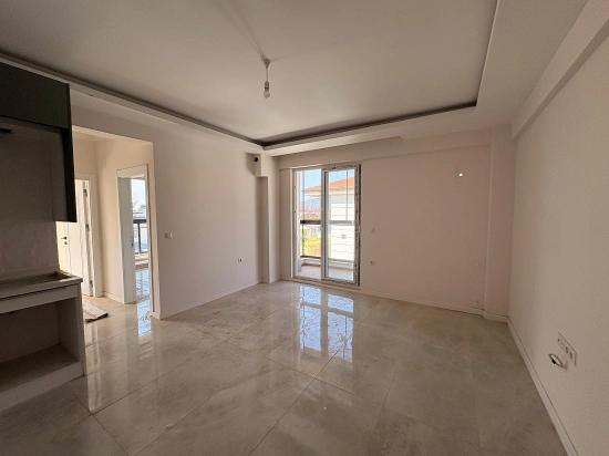 Ortaca Çaylı Mah. Havuzlu 2+1 Sıfır Satılık Daire