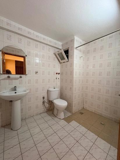 Merkezi Konumda Kapalı Mutfak 2+1 Daire - Kiralık
