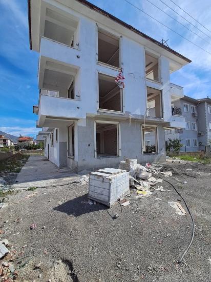 Ortaca Çaylıda 1+1 Geniş Satılık Fırsat Daire