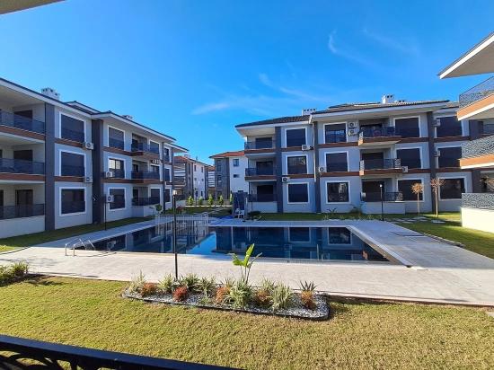 Günaydın Emlaktan Bahçelievler Mahallesinde Prestijli Havuzlu Sitede 2+1 Kapalı Mutfak