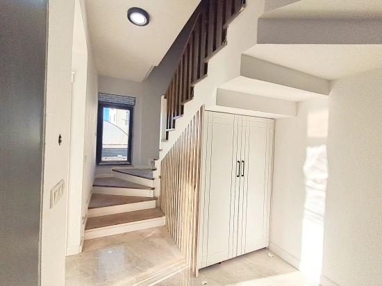 Ortaca Karaburun Mahallesinde 3+1 Kapalı Otoparklı Satılık Lüks Villa