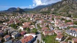 Dalyan Merkez De 500 M2 Arsa İçinde Kiralık 2+1 Müstakil Ev