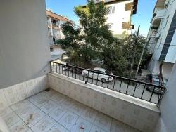 Ortaca Merkezde 2+1 Kapalı Mutfak Yenilenmiş Satılık Daire