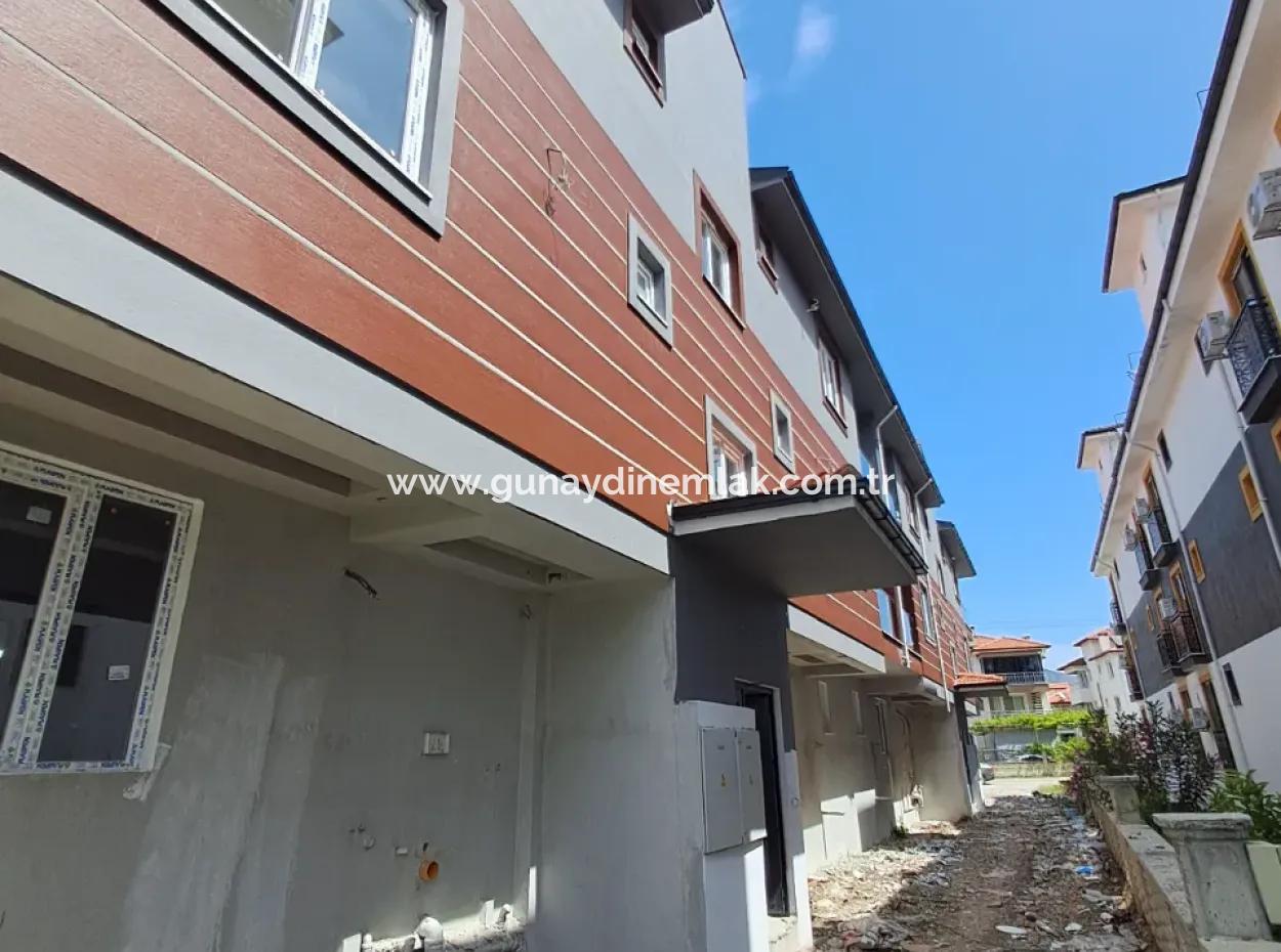 Ortaca Karaburunda Sıfır Geniş Satılık 2+1 Daire