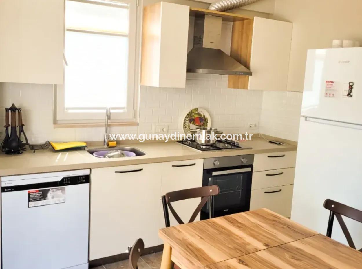 Ege Tatil Sitesi Havuzlu Lüks Eşyalı 2+1 Kiralık Daire