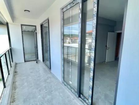 Muğla Ortacada Havuzlu Geniş Satılık 2+1 Daire