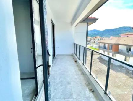 Muğla Ortacada Havuzlu Geniş Satılık 2+1 Daire
