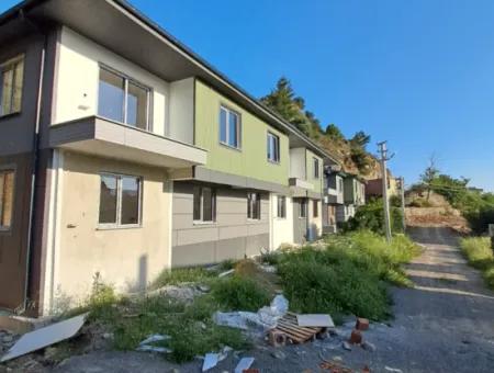 Muğla Ortacada Doğa İçinde Yüzme Havuzlu Satılık 1+1 Daireler