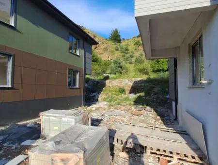 Muğla Ortacada Doğa İçinde Yüzme Havuzlu Satılık 1+1 Daireler