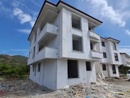 Ortaca Çaylıda Sıfır Satılık 2+1 Daire