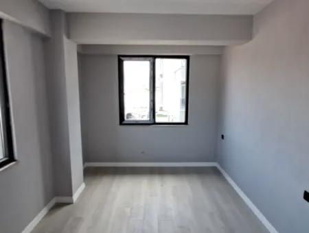 Ortaca Karaburunda Yüzme Havuzlu Sitede Satılık 2+1 Daire