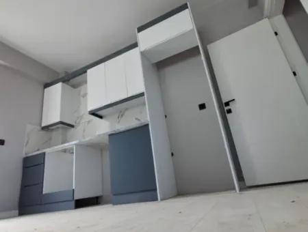 Ortaca Karaburunda Yüzme Havuzlu Sitede Satılık 2+1 Daire