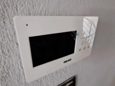 Ortaca Karaburunda Yüzme Havuzlu Sitede Satılık 2+1 Daire