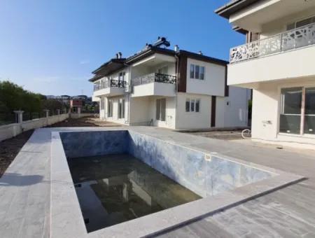 Ortaca Arıkbaşında Yüzme Havuzlu Satılık Sıfır 2+1 Daire