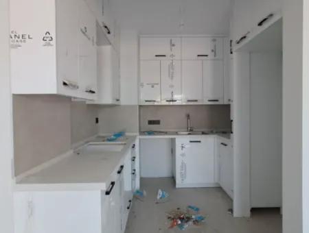 Ortaca Merkezde Geniş 2+1 Satılık Sıfır Daire