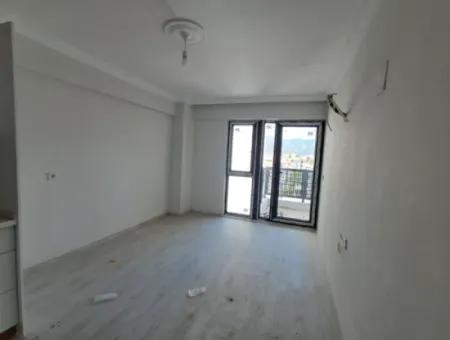 Ortacada İş Merkezinde 1+1 Kiralık Ofis