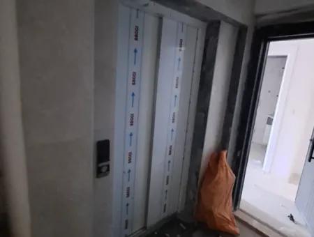 Ortacada İş Merkezinde 1+1 Kiralık Ofis