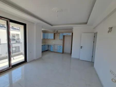 Ortacada Yüzme Havuzlu Yerden Isıtmalı 2+1 Satılık Daire