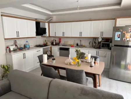 Dalaman Merkezde 200 M2 Geniş 4+1 Satılık Daire