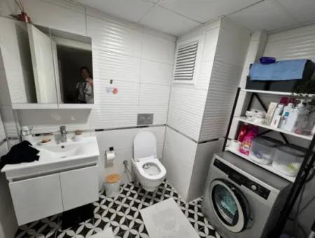 Dalaman Merkezde 200 M2 Geniş 4+1 Satılık Daire