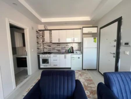 Dalaman Cadde Üzerinde Eşyalı 1+1 Satılık Daire