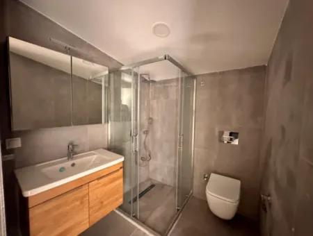Dalaman Cadde Üzerinde 220 M2 Satılık Dubleks 4+1 Daire