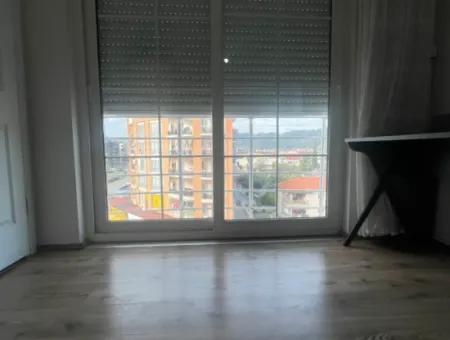 Ortaca Cadde Üzerinde Doğalgazlı 3+1 Satılık Daire