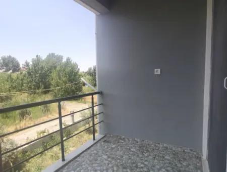 Dalaman Devlet Hastanesi Yakınında 1+1 Daire Satılık