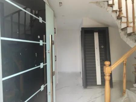 Ortaca Akıncı Mahallesinde 3+1 Müstakil Havuzlu  Villa