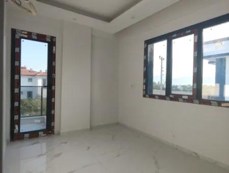 Ortaca Akıncı Mahallesinde 3+1 Müstakil Havuzlu  Villa