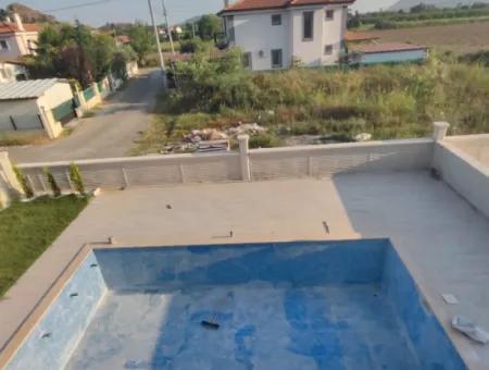 Ortaca Akıncı Mahallesinde 3+1 Müstakil Havuzlu  Villa