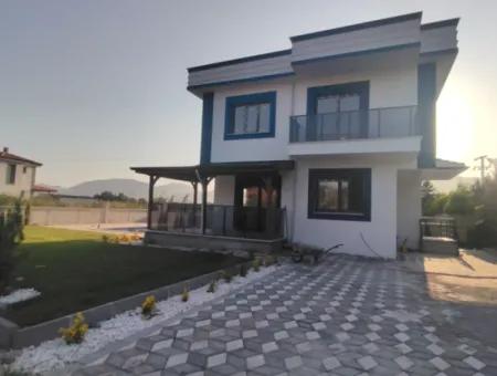 Ortaca Akıncı Mahallesinde 3+1 Müstakil Havuzlu  Villa