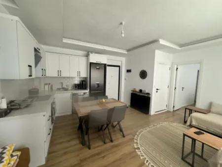 Günaydın Emlak'tan Ortaca Çaylıda 1+1 Geniş Lüks 75 M2 Satılık Daire.