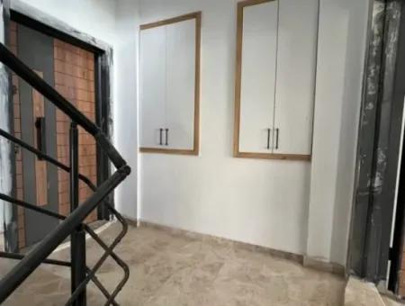 Günaydın Emlak'tan Ortaca Çaylıda 1+1 Geniş Lüks 75 M2 Satılık Daire.