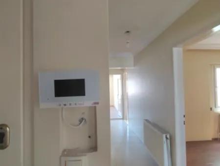 Ortaca Merkezde 3+1 Kiralık Daire