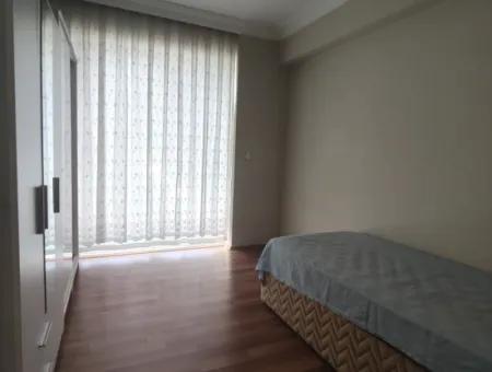 Cumhuriyet Mahallesinde Eşyalı 3+1 Kiralık Ev