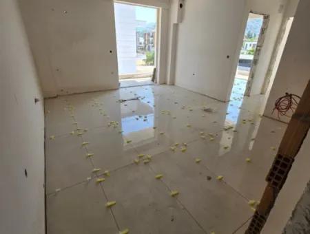 Ortaca Çaylı Sitesinde Havuzlu 2+1 Daire