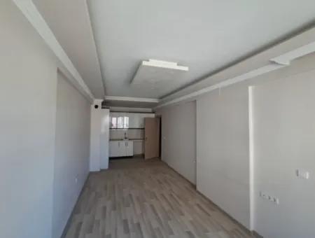 Ortaca Merkez De 1+1 Geniş Kiralık Daire